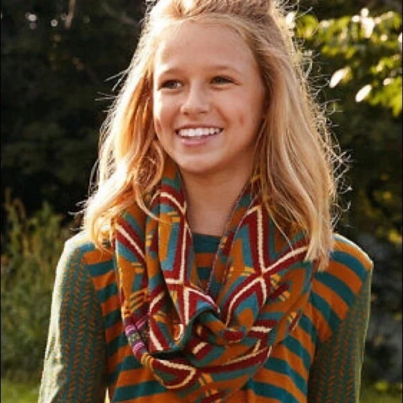 Matilda Jane 435 Fall Feels Teal Multi Geometric Infinity Scarf Size OS - Picture 13 of 13